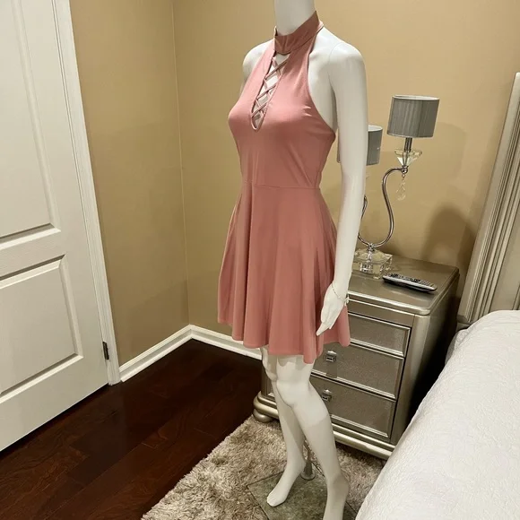 express flowy dress Express Sheer Green Flowy Swing Sleeveless Midi Dress